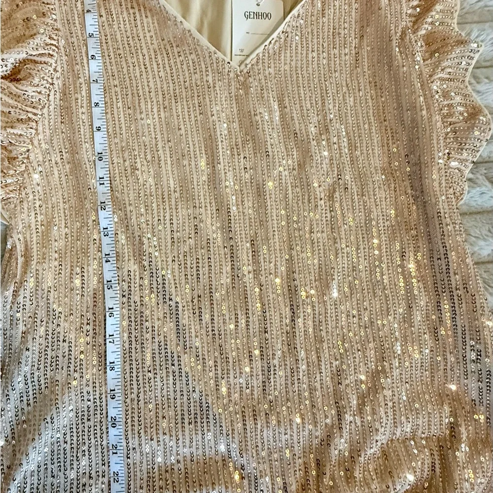 Genhoo Gold Sequin Flutter Sleeve Top – Size Large - Picture 5 of 6